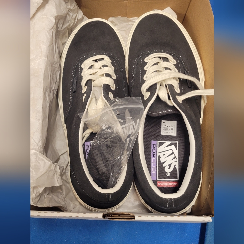 Vans black shoes